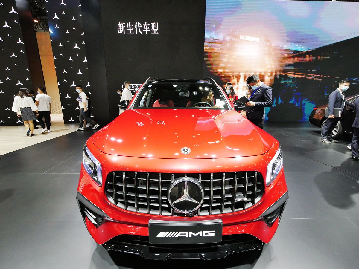 奔驰AMG A45S购车全流程费用解析：总花费约60-70万