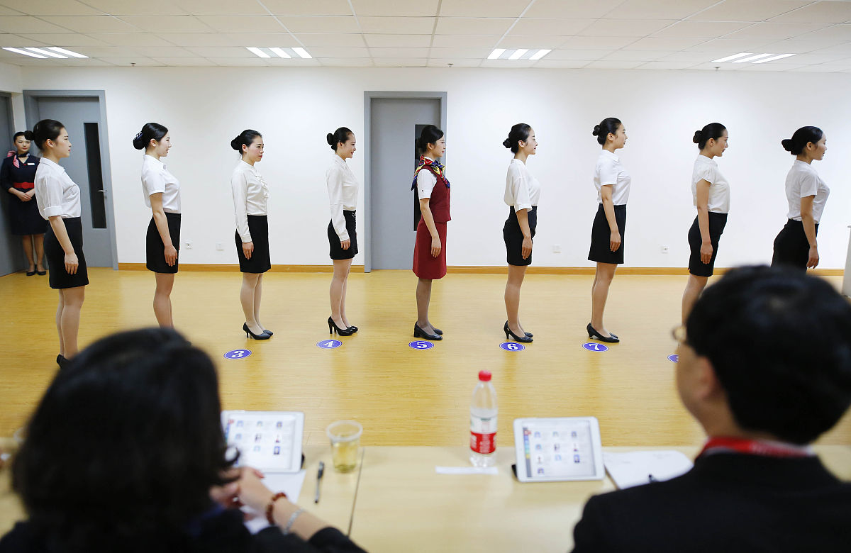 成都礼仪职业中学幼儿保育专业课程设置及就业前景