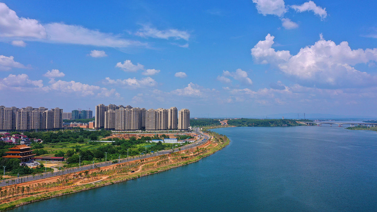 2020年8月18日,江西省吉安市泰和县赣江岸线生态修复综合治理工程基本