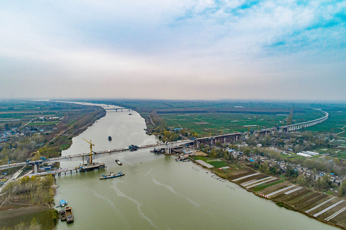 2021年贵阳铁路工程学校铁路行业发展无可限量