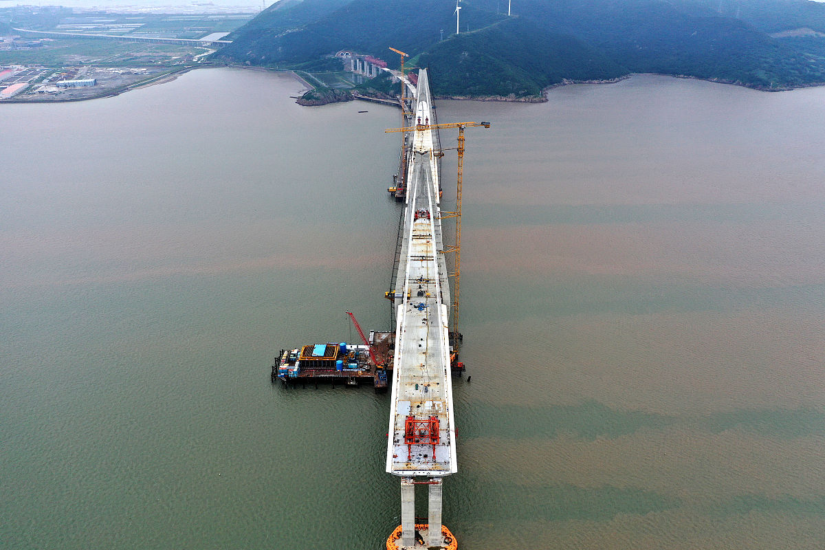 浙江交通技师学院专业介绍：交通运输、机械、电子信息等多个领域