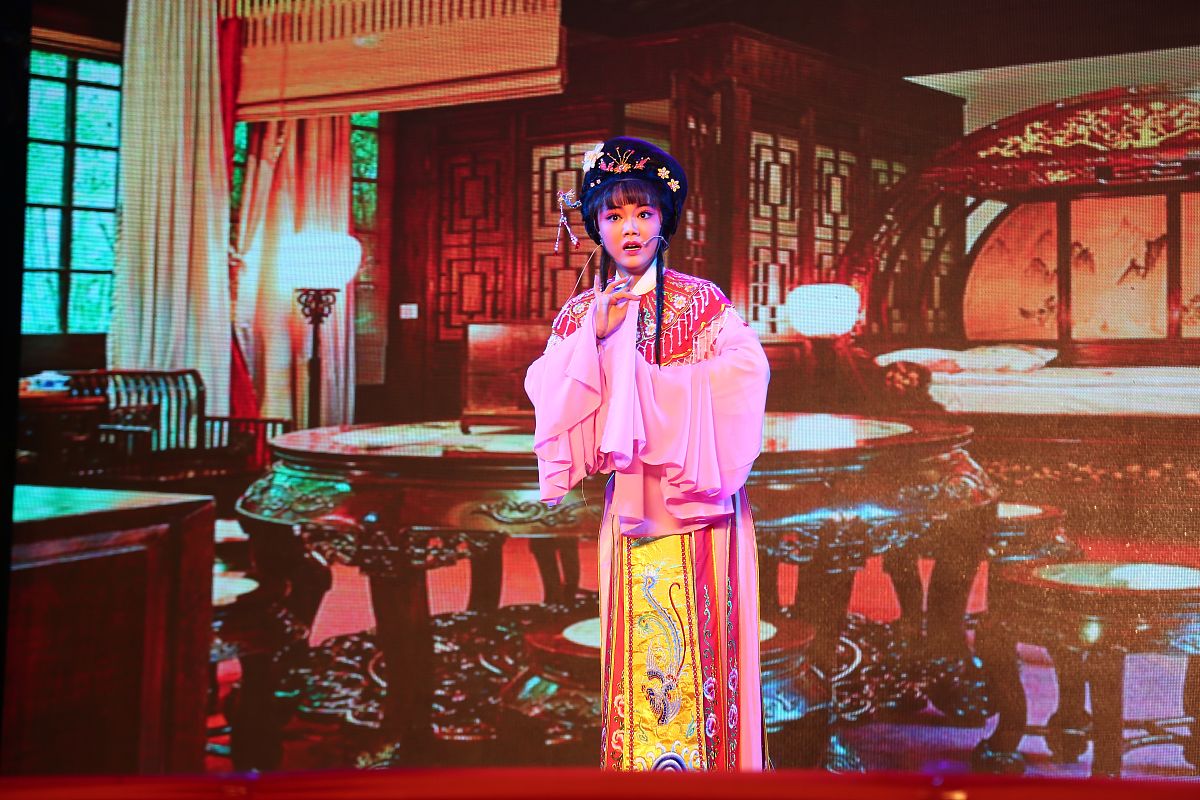 嵊州越剧艺术学校2023年招生专业-好不好