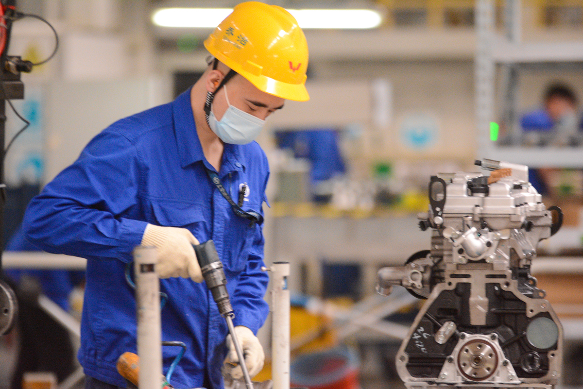 重庆市轻工业学校汽车运用与维修通用五菱班专业专业可以选择哪些就业方向