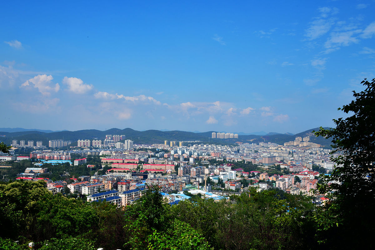 2019年8月4日,辽宁省大连市旅顺口区城市风光.
