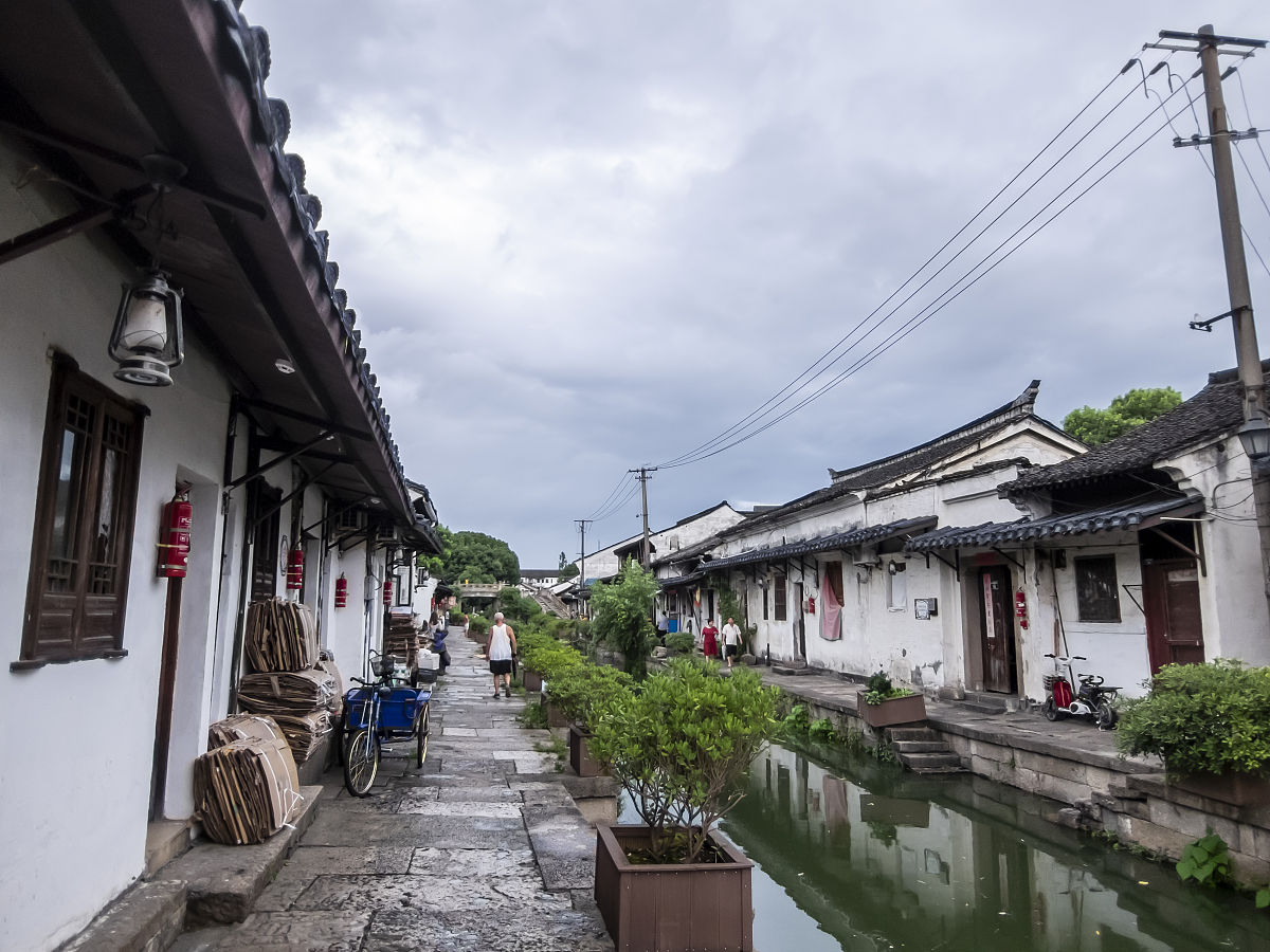 绍兴财经旅游学校官网地址-招生信息-学校介绍