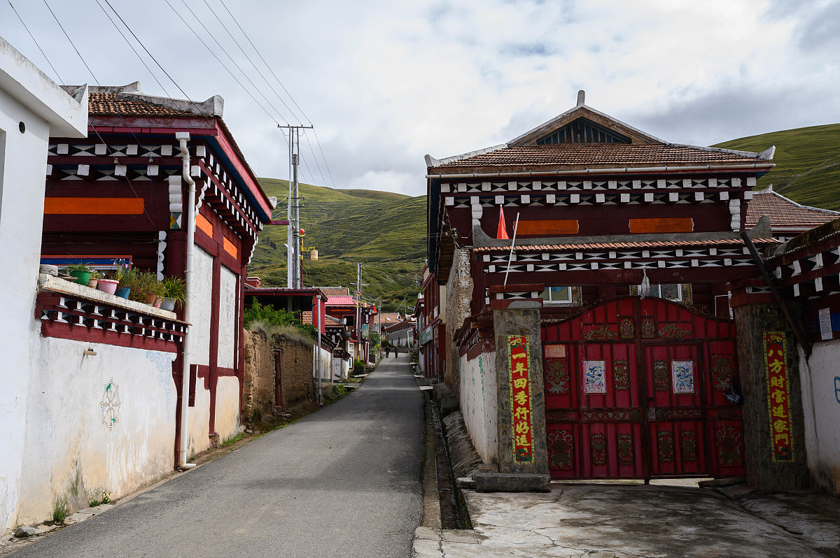 成都中专和高中区别：2021年最新对比分析