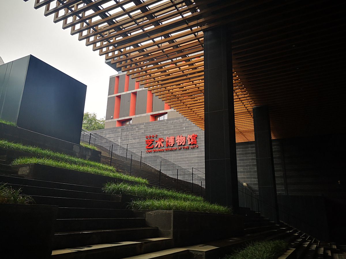 西安工程技师学院计算机广告制作（高级工+大专）：入学条件解析