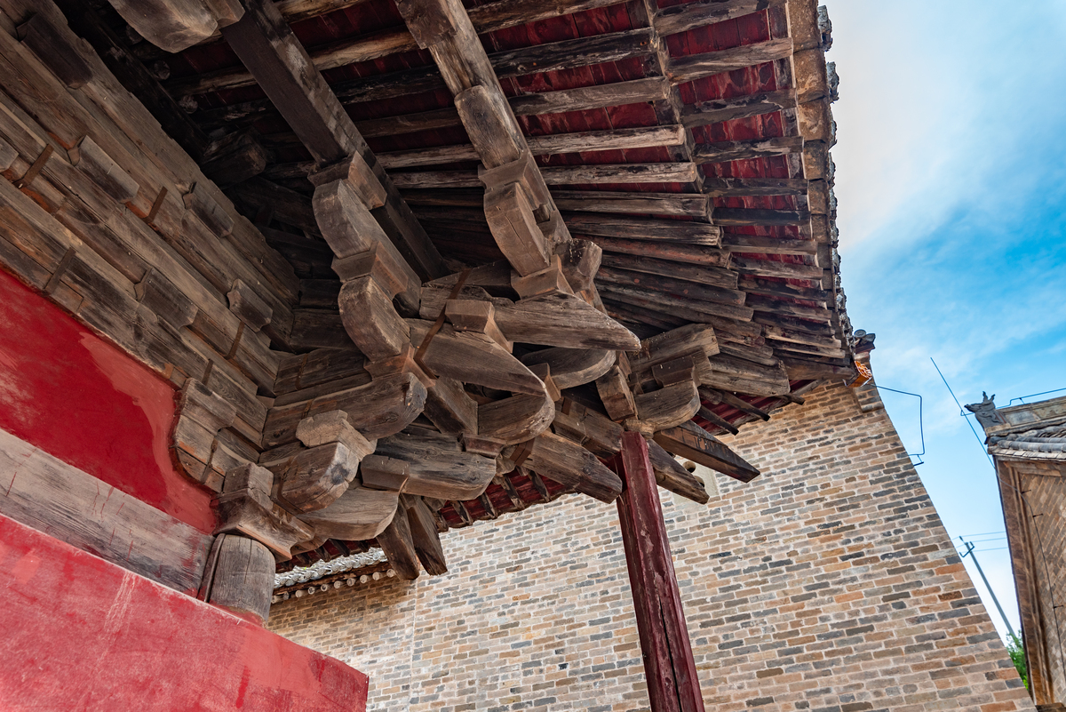 修旧如旧：如何让古建筑焕发新生？