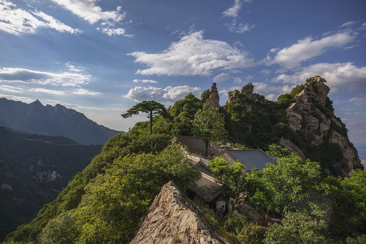 2021年6月11日,西安,秦岭翠华山.(如若下载使用,请务必署名:曾文平/视