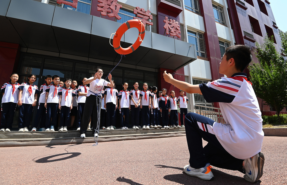 2024年6月27日,河北省邯郸市,邯山区实验中学小学部的