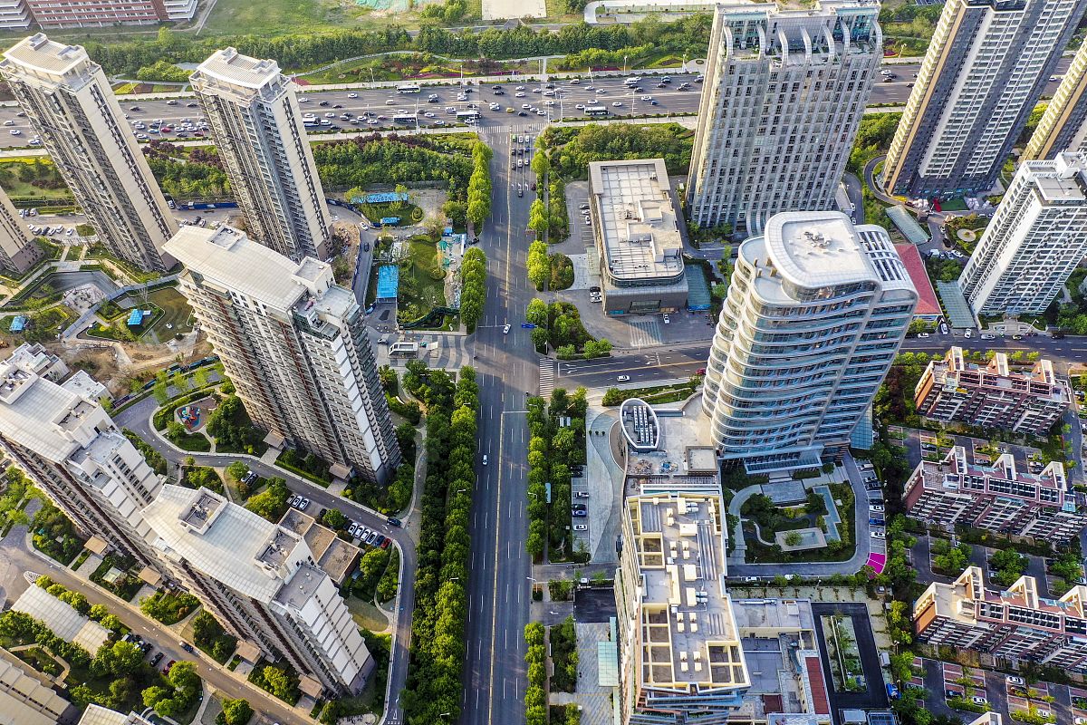 关于成都成华区龙湖梵城的市场分析