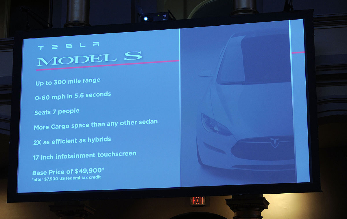 把以下代码转为可以在IAR Embedded Workbench上运行的格式：#include oledh	 #include menuh#include gpioh#include usarthhttpsblogcsdnnetembedded_guziarticledetails35835755httpsblogcsdnnetcalmusearticledetails79346742Key_in