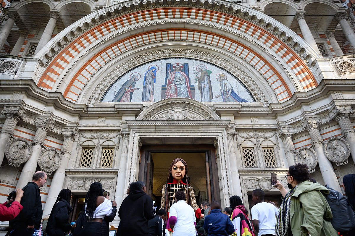 联程出行公司名称创意：JourneyLink'行程连'