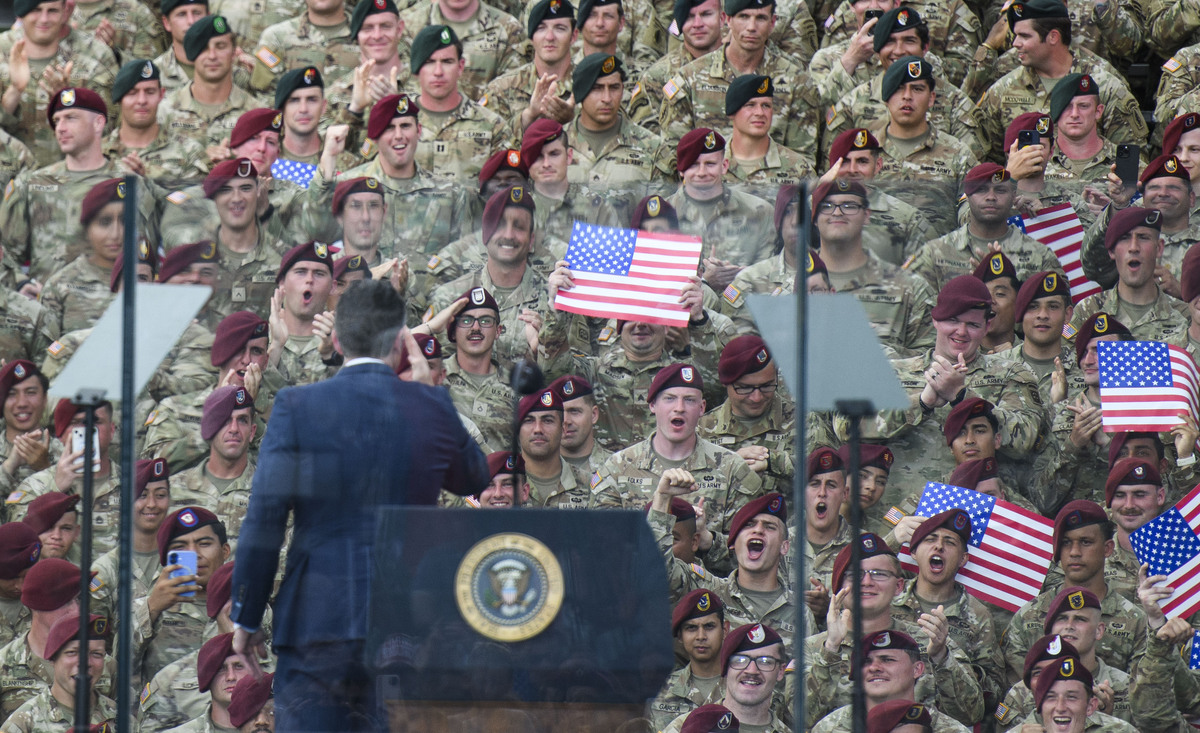 美国对世界安全的威胁：军事干涉、战争贩卖、贸易战等