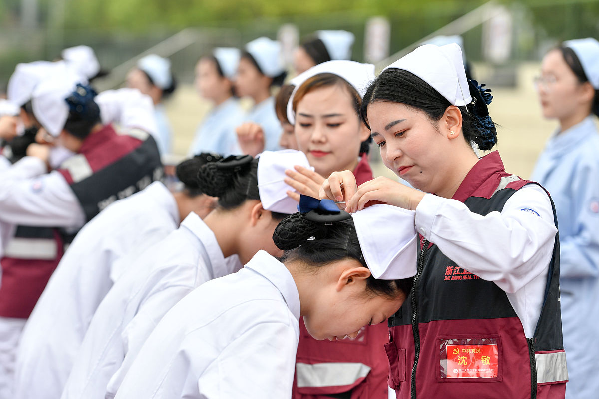 武汉卫校热门专业推荐：护理、医学影像等，未来前景广阔！