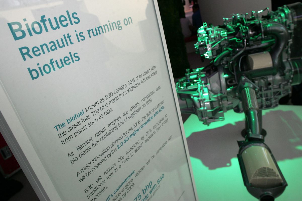 GPT是群聊聊天室的缩写求全称