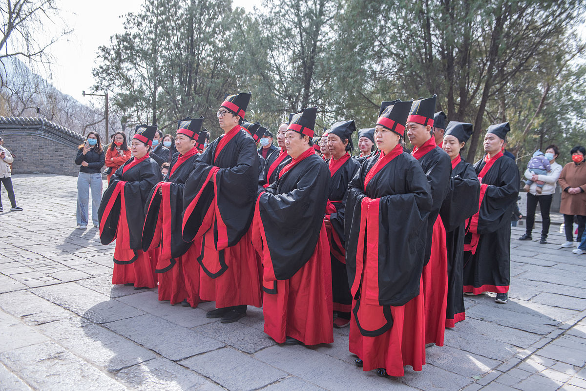 论语为何分为四个部分