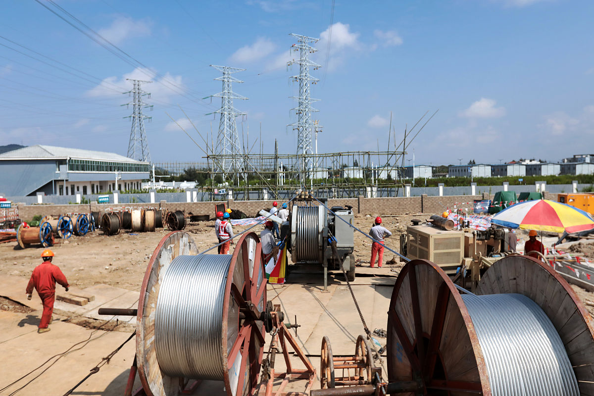 西安蓝天科技学校铁道线路工程：满足哪些条件才能成功？