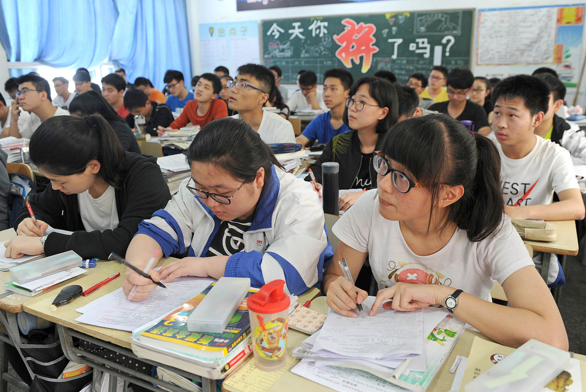 帮我写一份我的学年总结