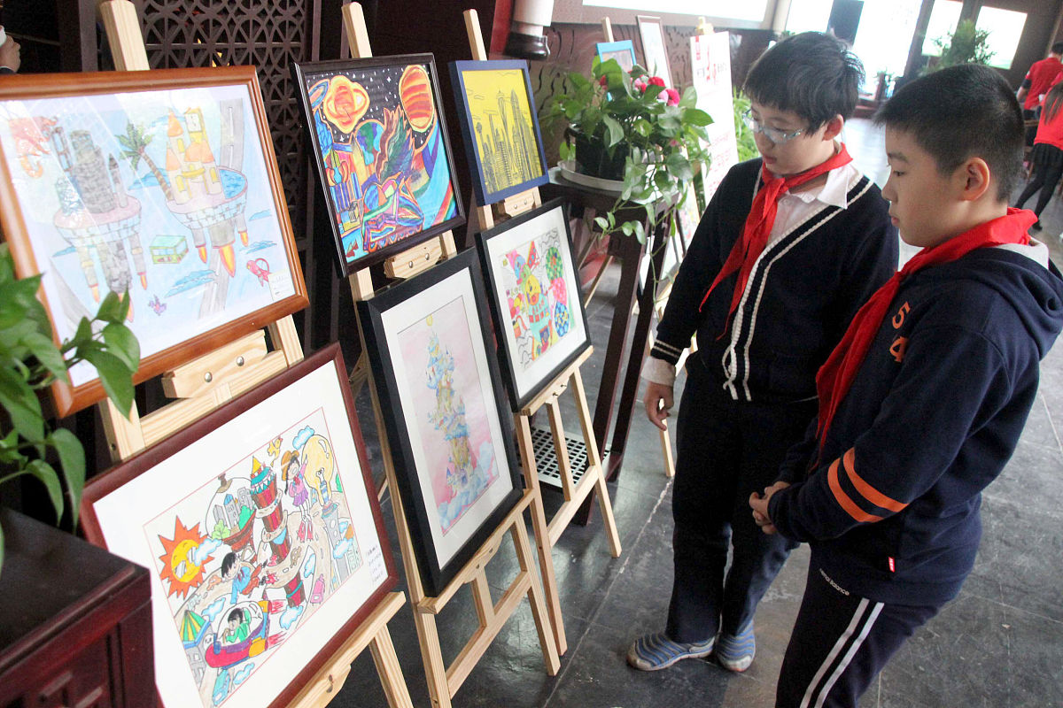 高中美术价值观教育：培养审美素养，塑造未来人才