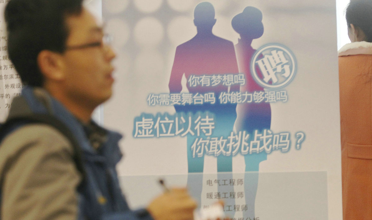 如果你是家长即将升入9年级请写出一段100字左右鼓励的话