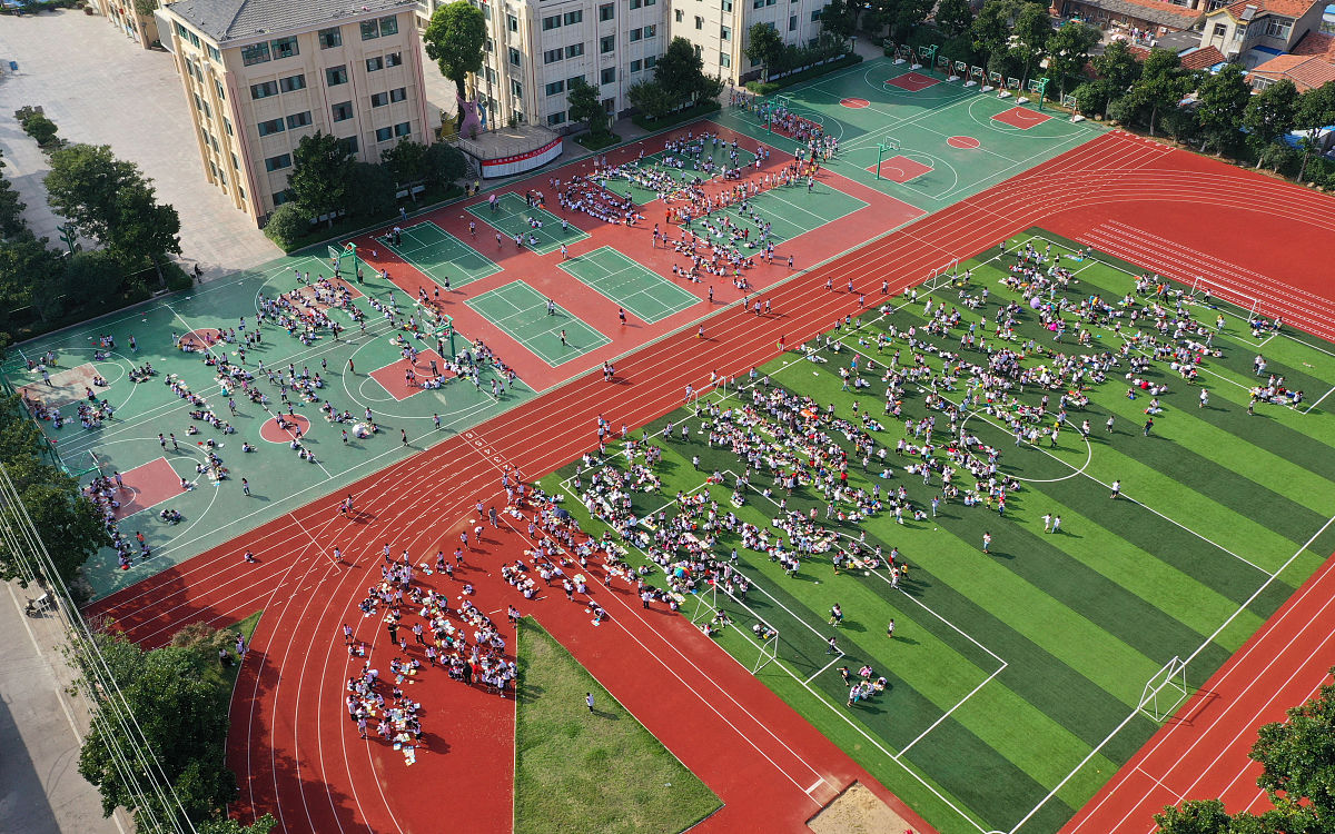 2019年9月11日,江苏淮安洪泽区实验小学举行"让读书成为习惯,让书香溢