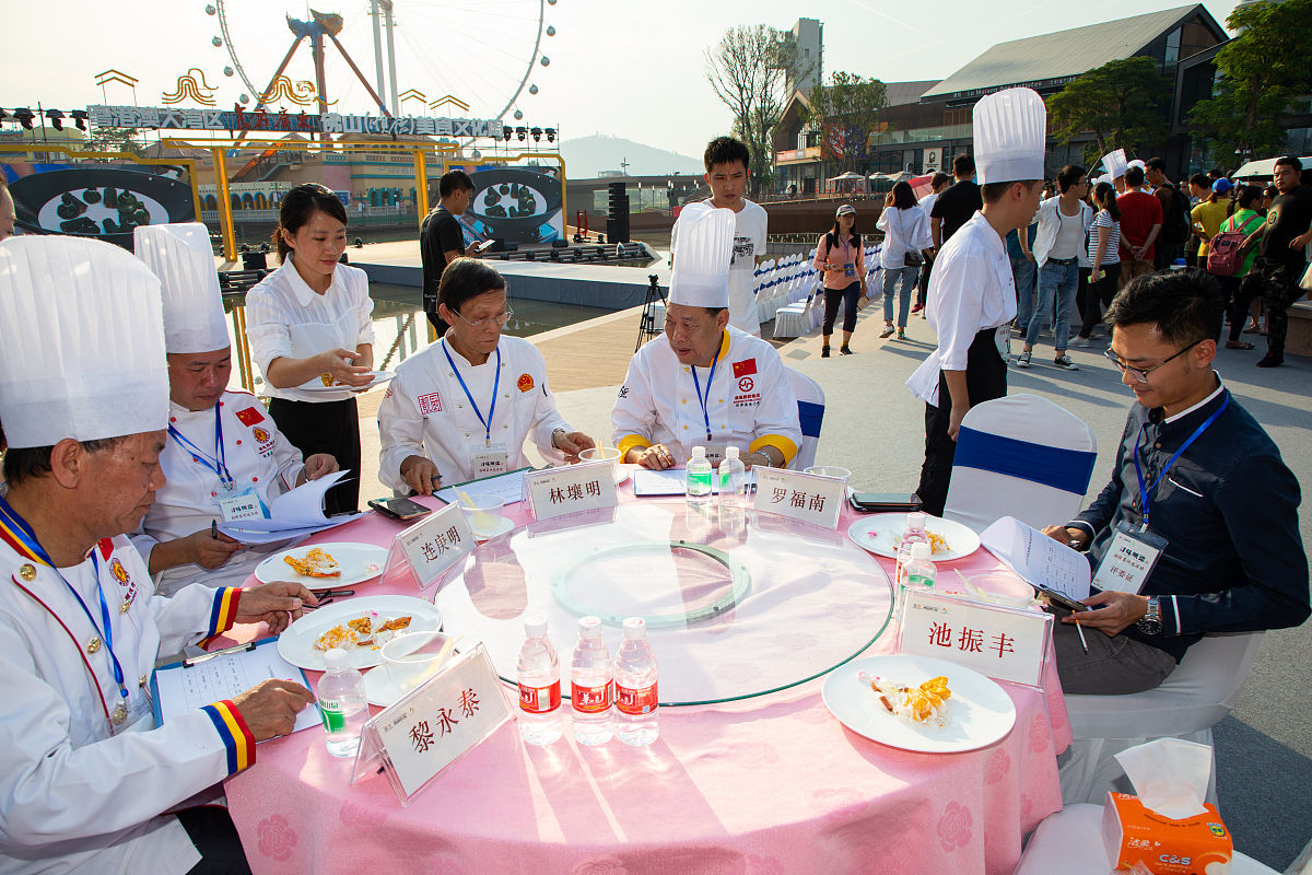 广东烹饪技工学院招生简章：开启你的烹饪梦想