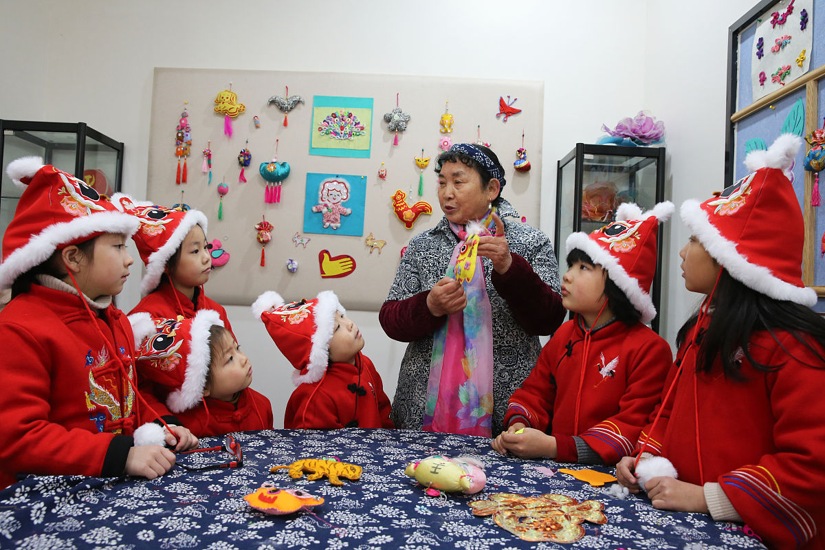 如何进一步完善课程设计，提升学习效果？