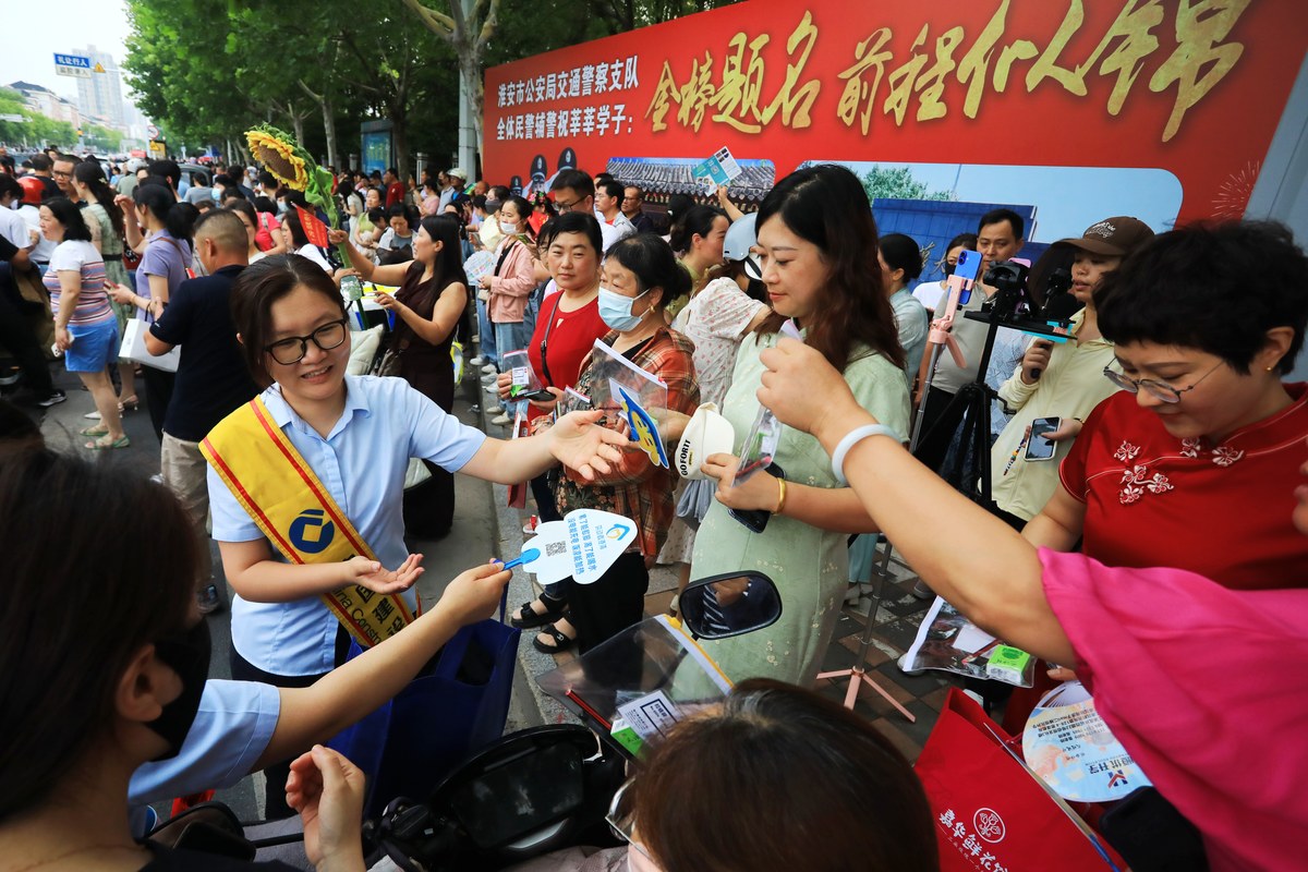 服装方面的社区活动策划能够促进五社联动以及社区与企业的交流