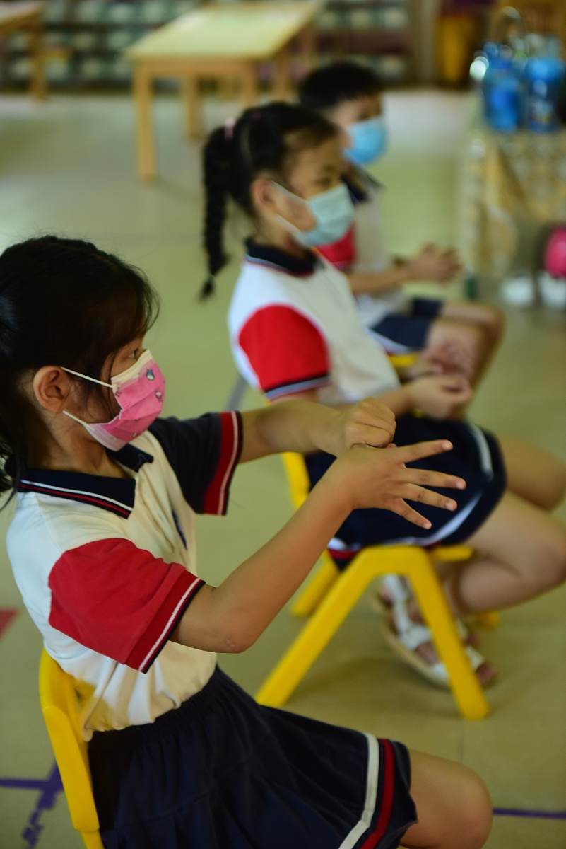 重庆幼师学校五年制幼师专业就业方向：幼儿园教师必备技能