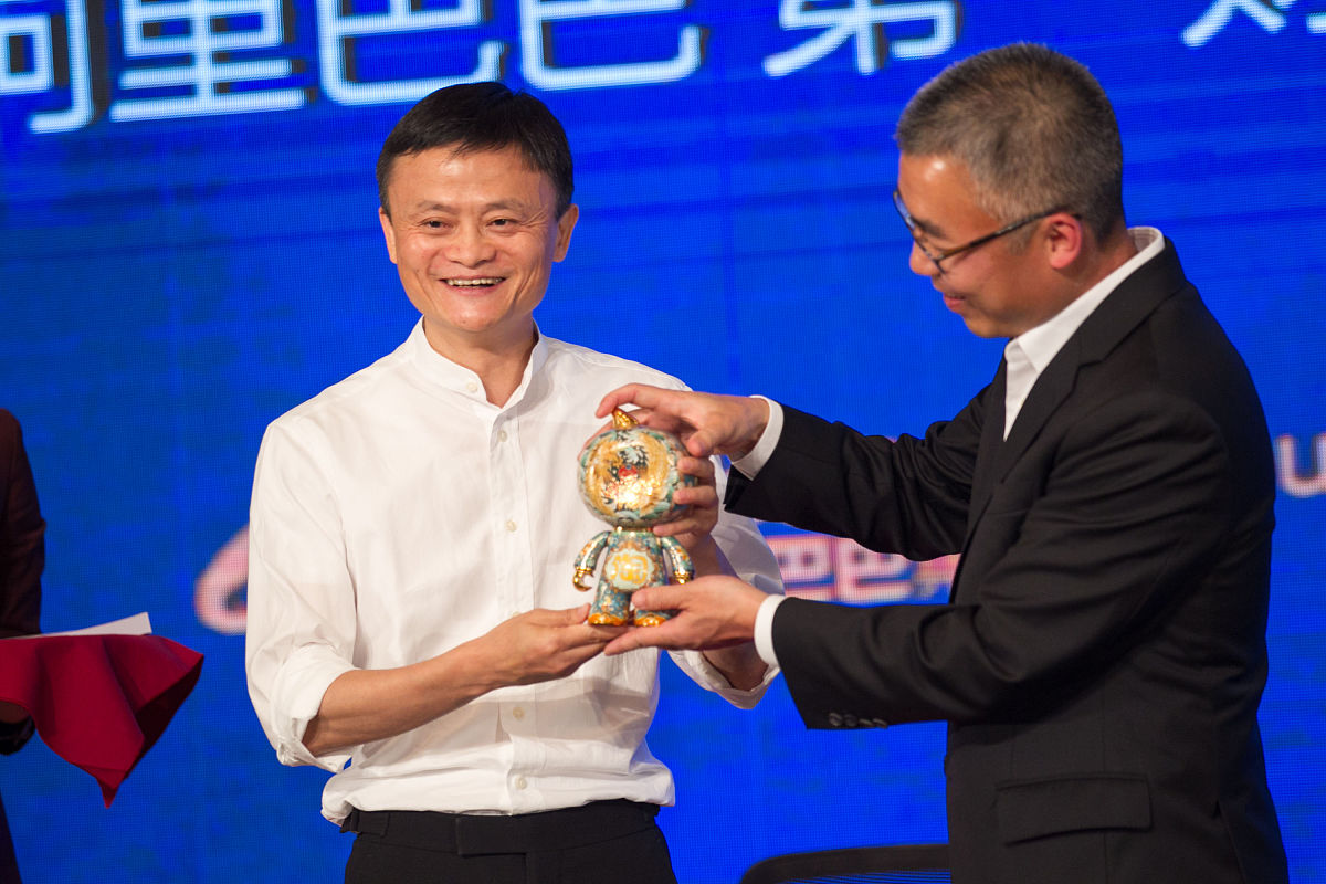 2015年06月04日,上海文广集团(smg)与阿里巴巴在上海联合宣布,双方将