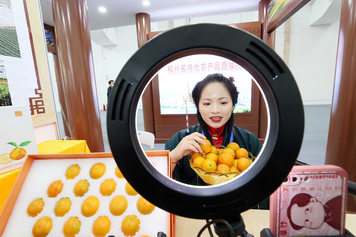 星辰公司主播薪酬管理优化建议：提升职业发展，促进平台繁荣