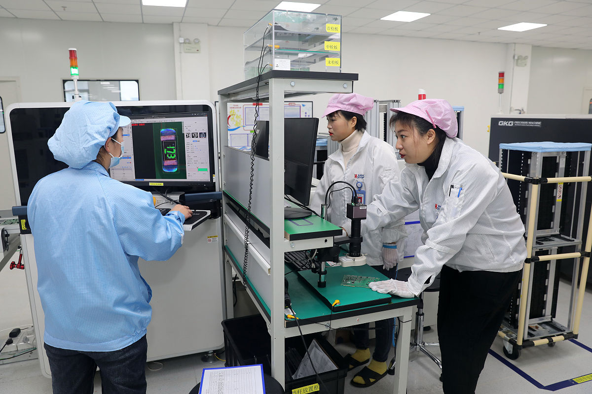 深度探秘华东电子：技术创新引领未来发展