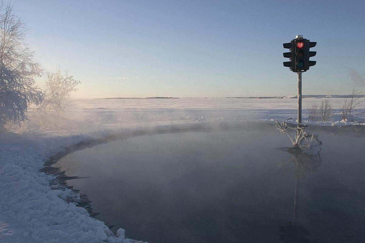 2004年3月,芬兰开米镇(kemi)和北部的若瓦涅米市(rovaniemi),当地举行