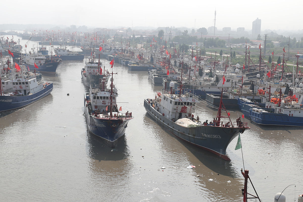 渔船出海妈妈受伤，医院报销需要哪些证件？
