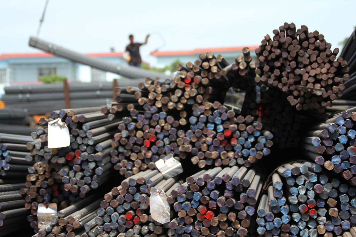 钢坯3270一吨轧成热带钢多少钱帮我用200字详细描述