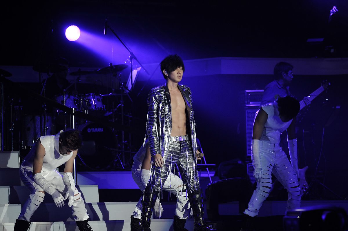 2010年8月21日,北京,林俊杰的世界巡回演唱会"i am"登陆首都体育馆.林