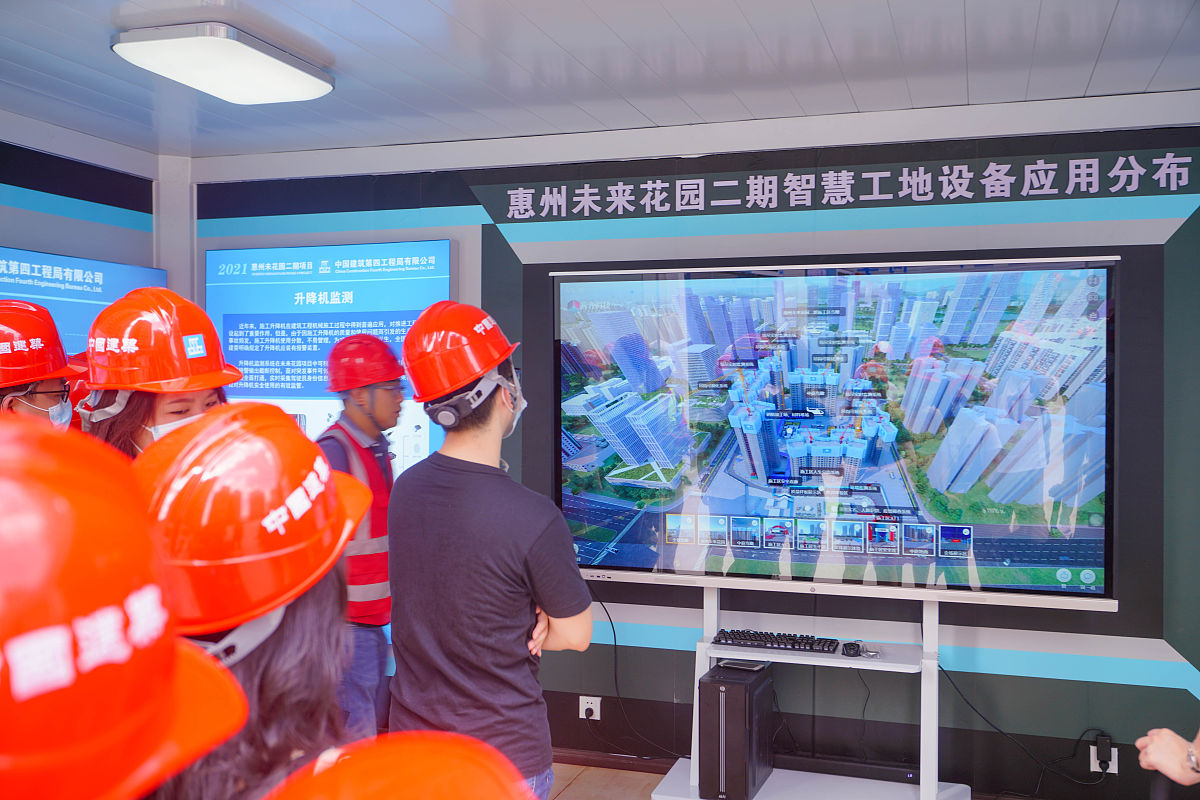 安徽公路工程技工学校2021年专业介绍：道路工程、桥梁工程、路基工程、交通工程及管理学