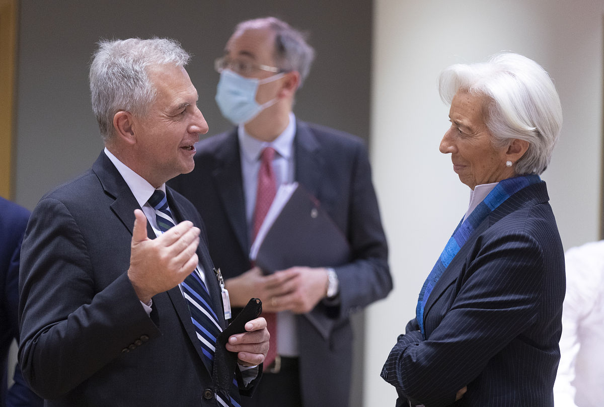 建筑工程施工实习实践结论：协调、计划、安全是关键