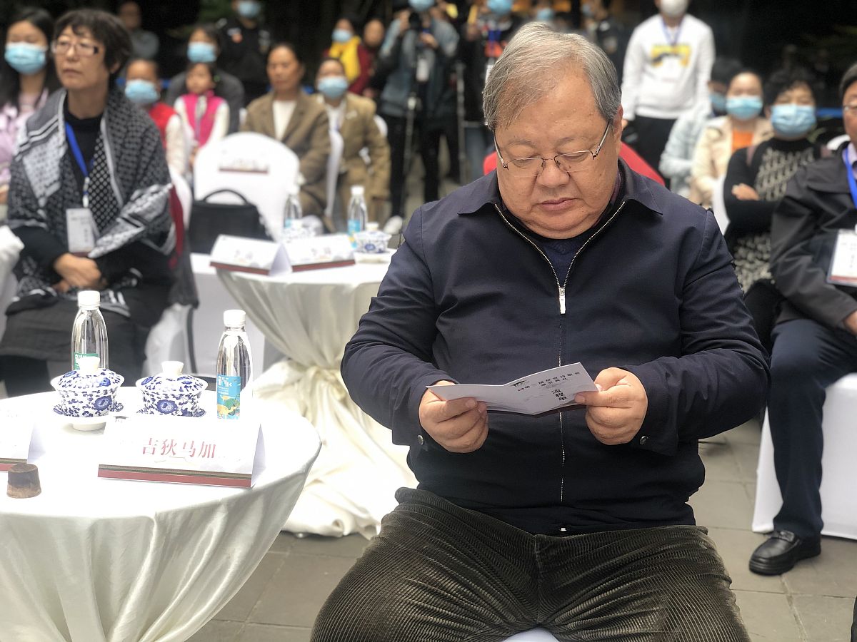 八九不分合吉三：寓意开阔思维和乐观生活