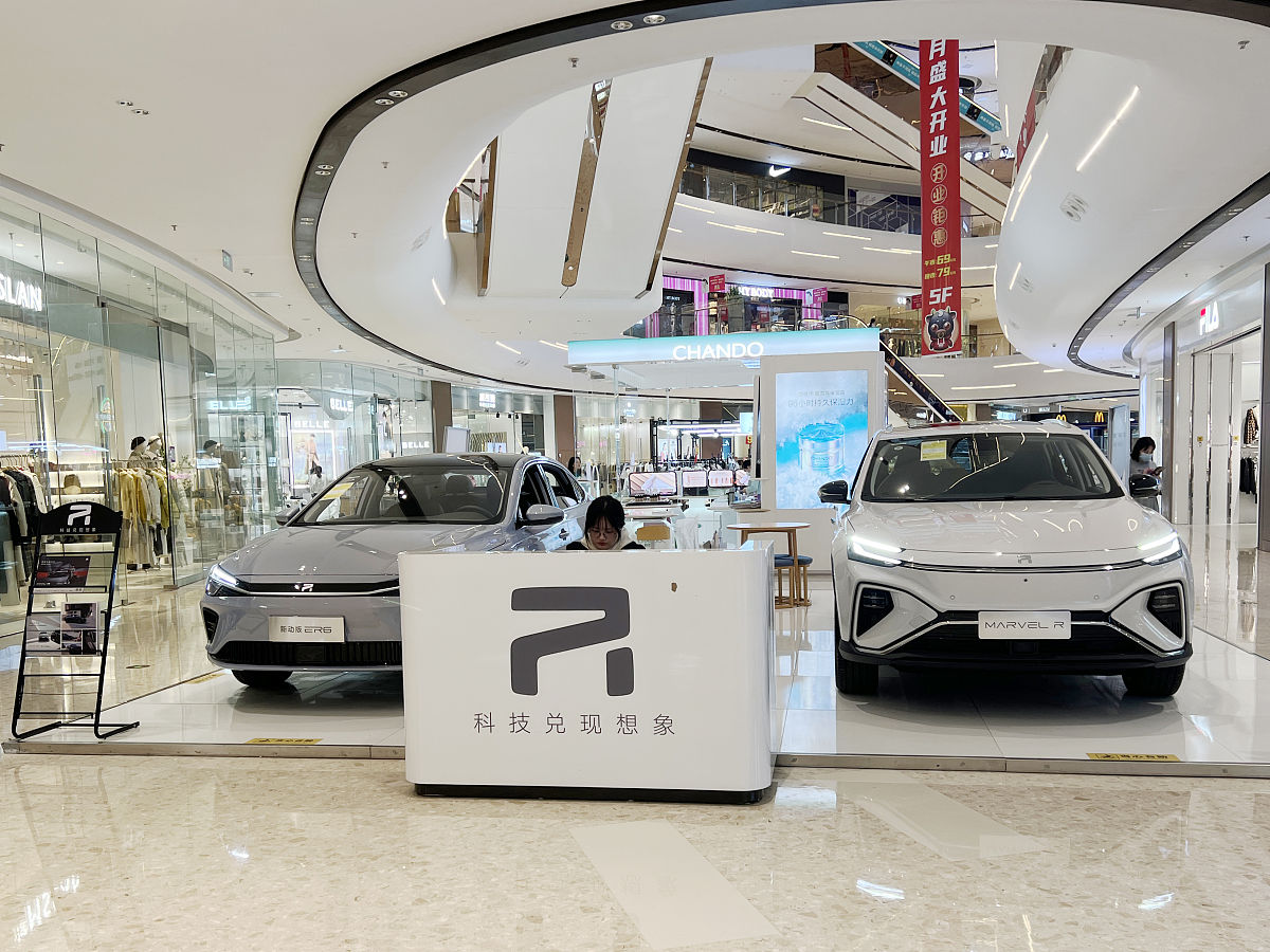 2021年11月7日,江苏常州,r汽车.