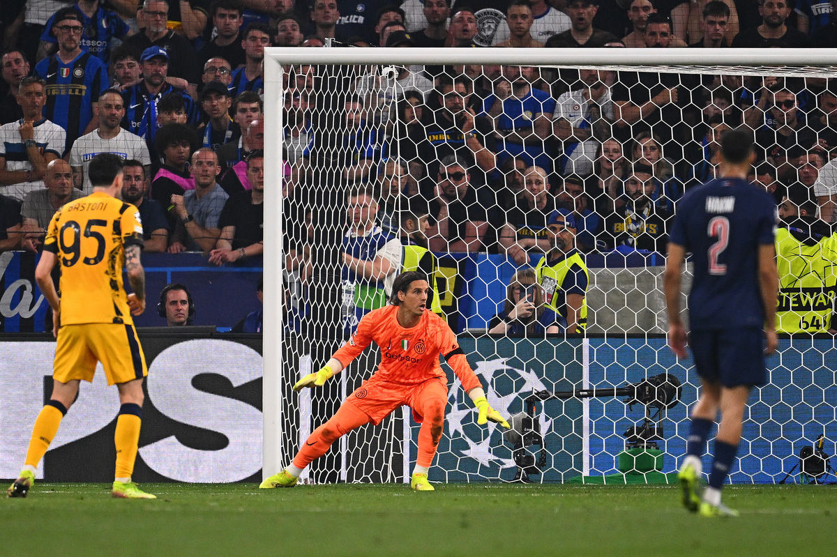 C罗经典要点球莫拉塔绝杀获胜