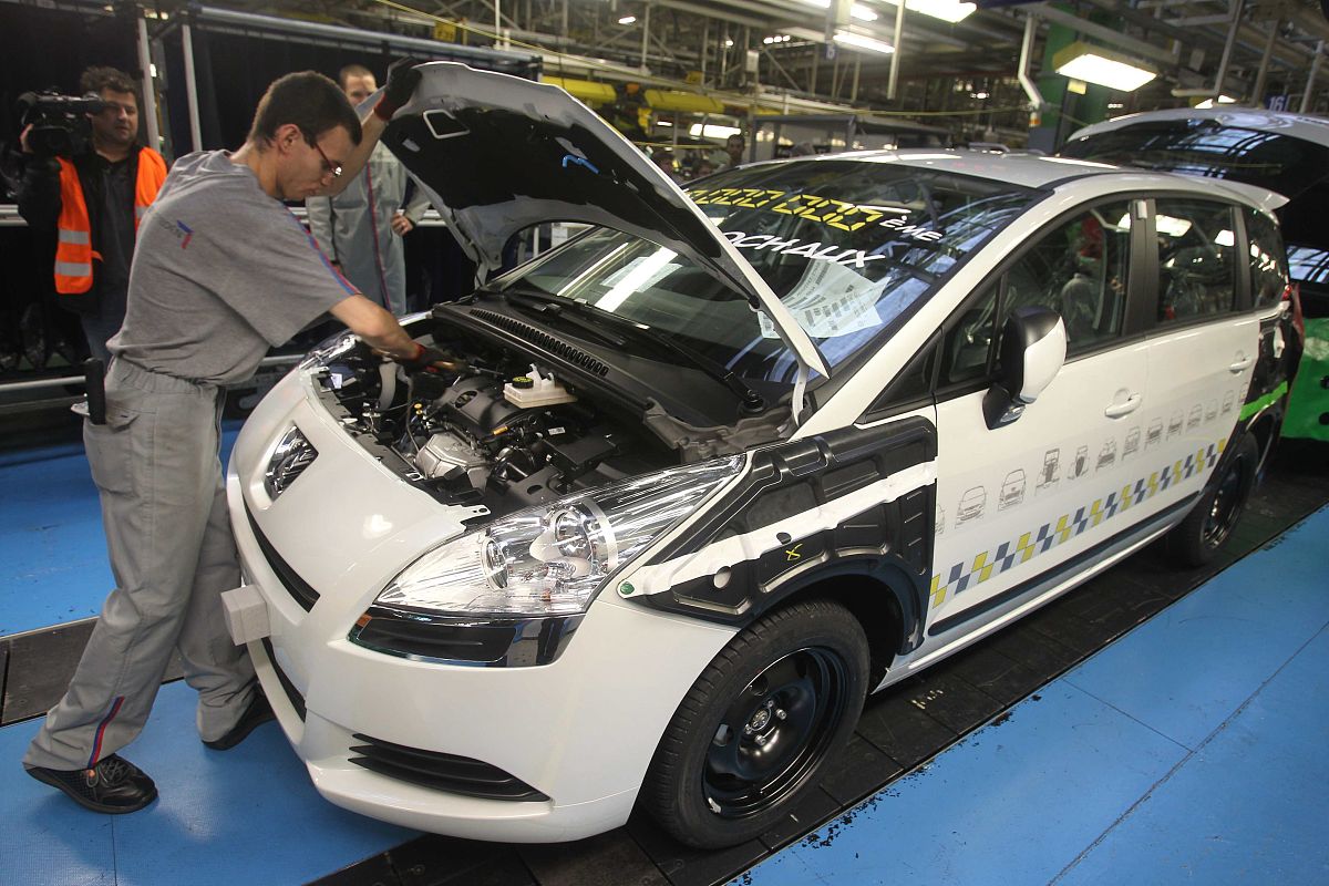 四川交通运输学校汽车车身修复专业招生简章 - 2019年