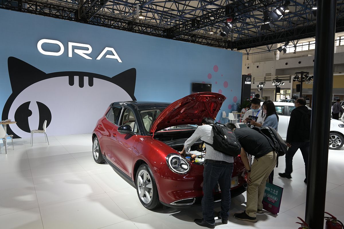 上海工程技术大学汽车服务工程专业：从汽车维修到智能出行