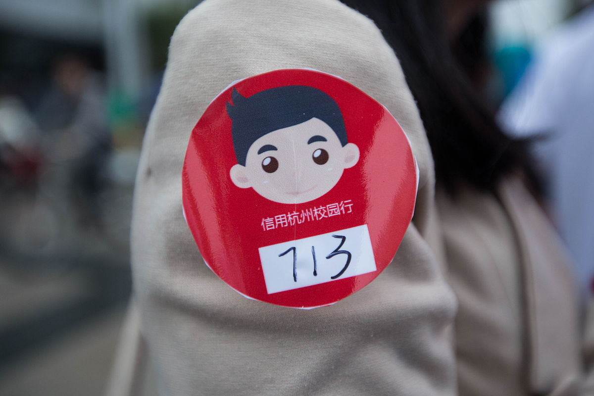 写一篇实习评语。