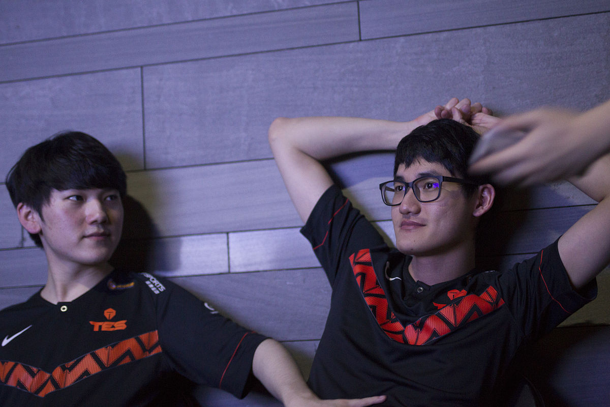 瓦洛兰特的官方网址