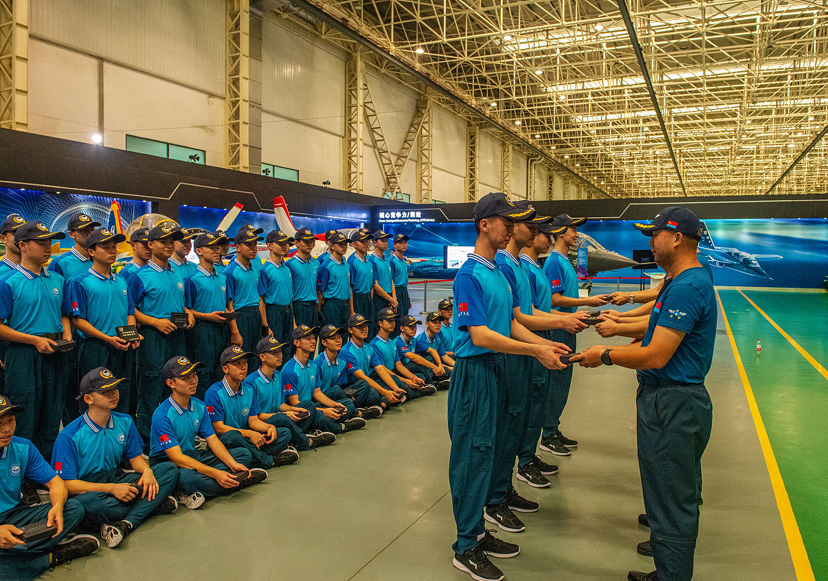 武汉飞机维修学校机电一体化技术招生简章