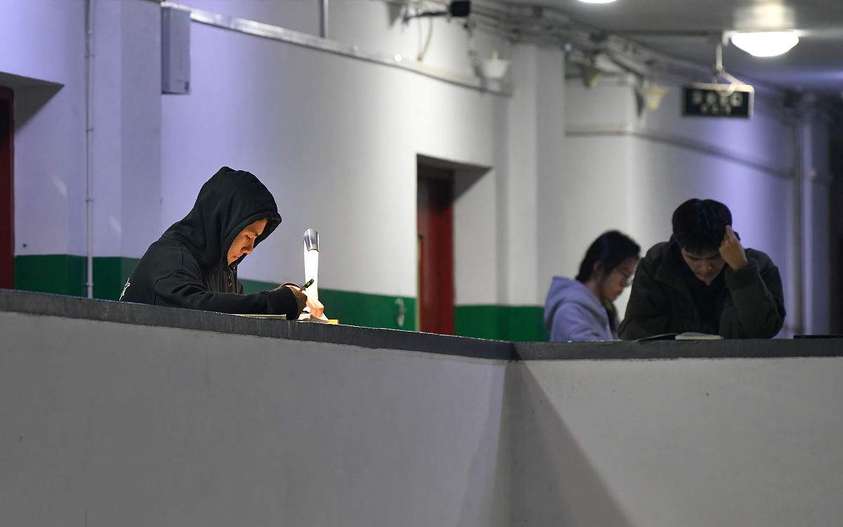 潍坊工业学校2021年招生简章 - 培养高素质技术人才