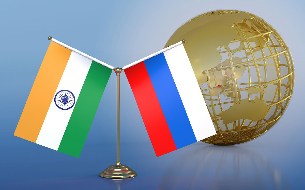 维护联合国地位和作用的重要性：促进全球和平、发展与合作