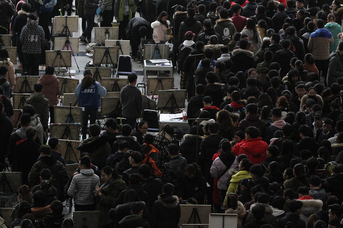 云南工艺美术学校2022年招生专业一览：设计、工艺、艺术类专业尽在其中